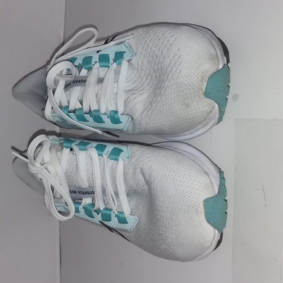 Nike Air Zoom Pegasus 38 White and Teal size 8.5 no insoles - Picture 5 of 8